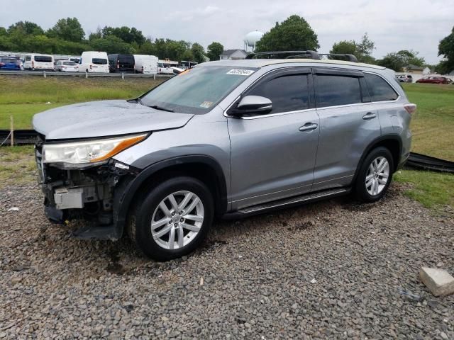 2015 Toyota Highlander LE