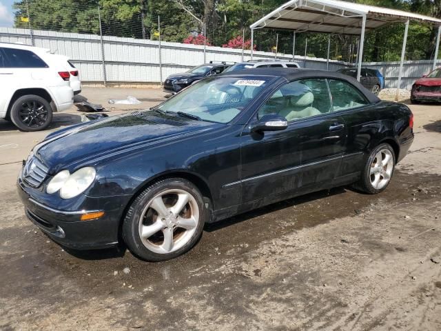 2005 Mercedes-Benz CLK 320