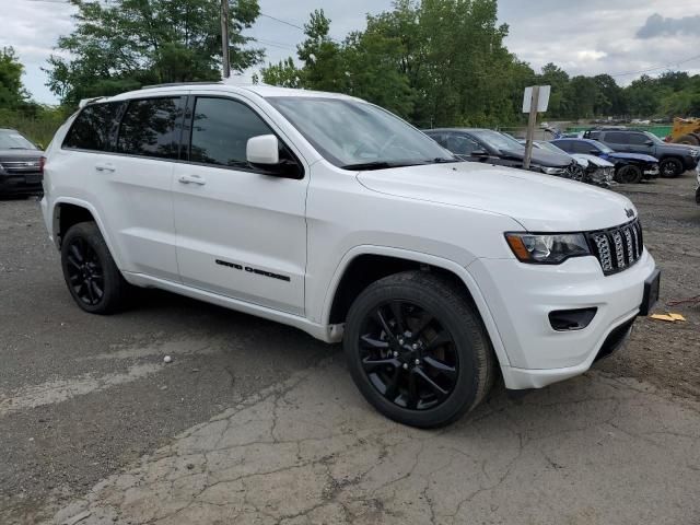 2020 Jeep Grand Cherokee Laredo