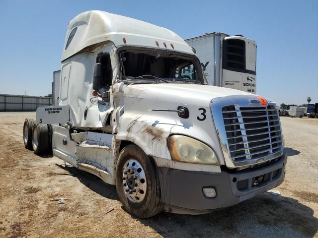 2017 Freightliner Cascadia 125