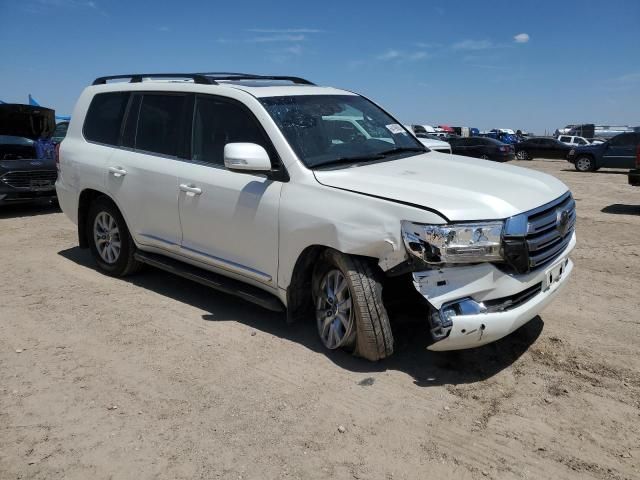 2018 Toyota Land Cruiser