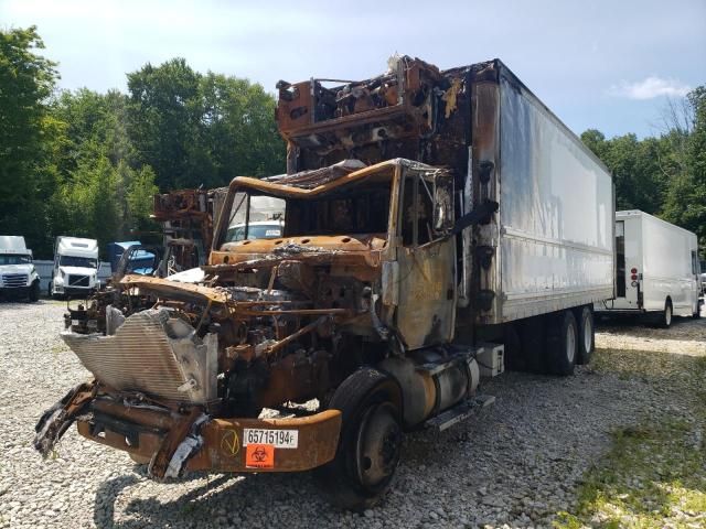 2001 Freightliner Medium Conventional FL112