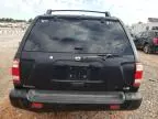 2003 Nissan Pathfinder LE