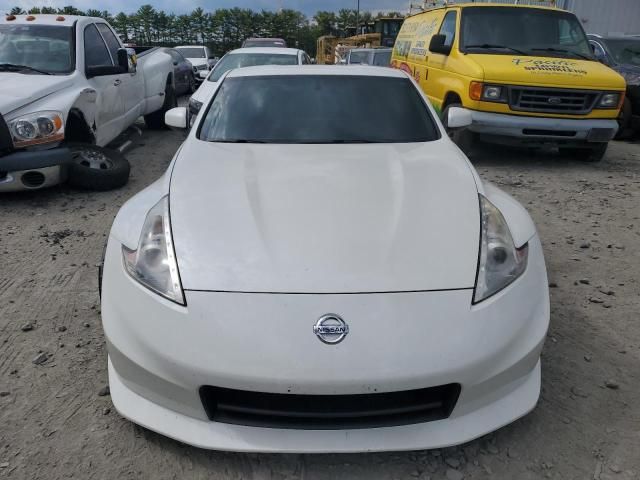 2013 Nissan 370Z Base