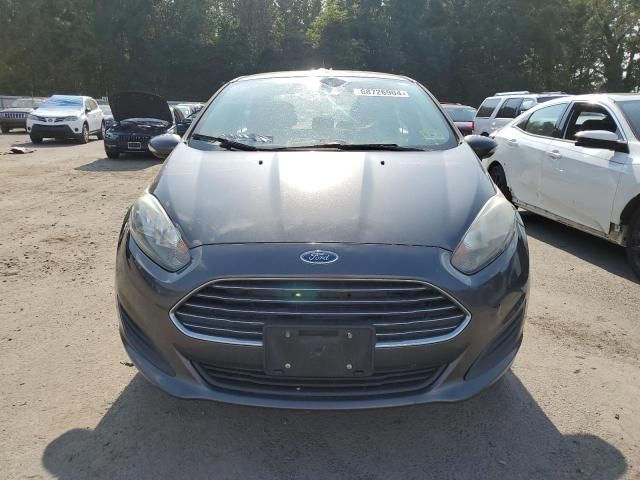 2016 Ford Fiesta SE