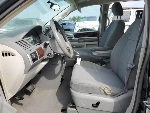 2010 Chrysler Town & Country Touring