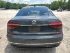 2017 Volkswagen Passat R-Line