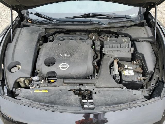 2010 Nissan Maxima S