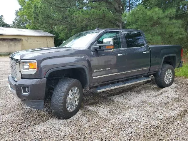 2016 GMC Sierra K2500 Denali