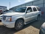 2004 Cadillac Escalade Luxury