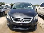 2013 Volkswagen Routan SEL Premium