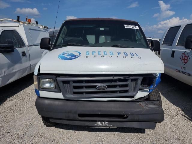 2003 Ford Econoline E150 Van