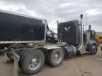 2000 Kenworth Construction W900