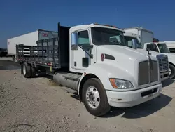 Salvage trucks for sale at Grand Prairie, TX auction: 2018 Kenworth Construction T270