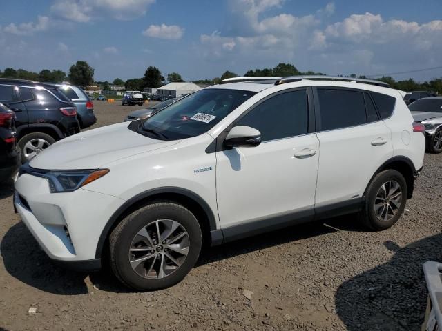 2017 Toyota Rav4 HV LE