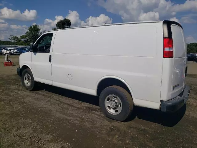 2019 Chevrolet Express G2500