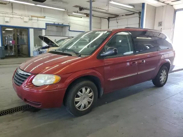 2006 Chrysler Town & Country Touring