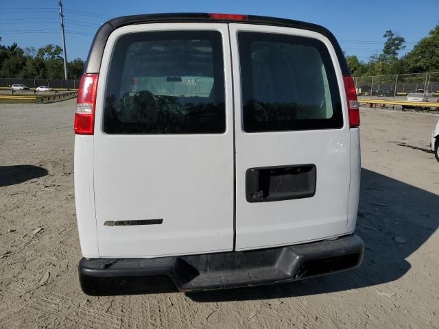 2019 Chevrolet Express G2500