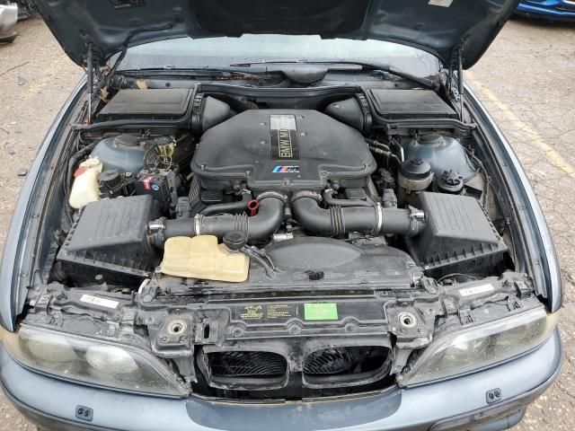 2000 BMW M5