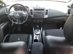 2010 Mitsubishi Outlander SE