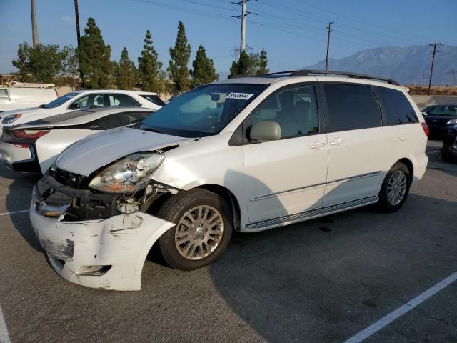 2007 Toyota Sienna XLE