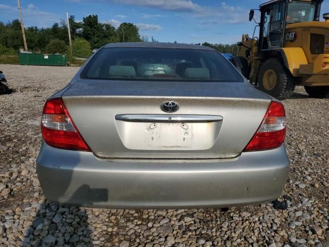 2004 Toyota Camry LE