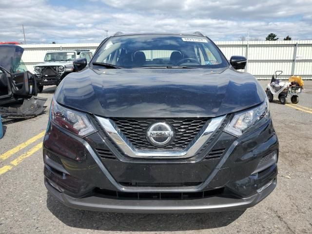 2022 Nissan Rogue Sport SV