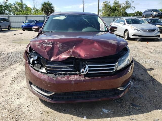 2014 Volkswagen Passat SE