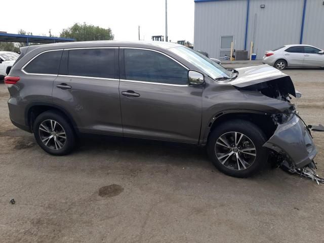 2019 Toyota Highlander LE