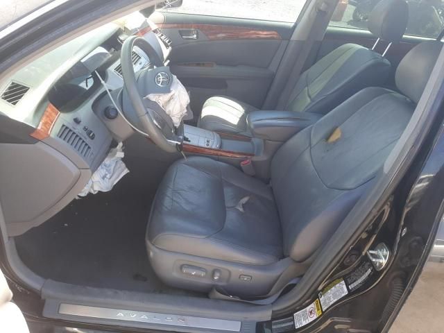 2005 Toyota Avalon XL