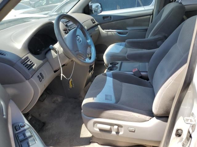 2008 Toyota Sienna CE