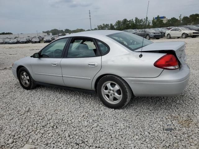 2005 Ford Taurus SE