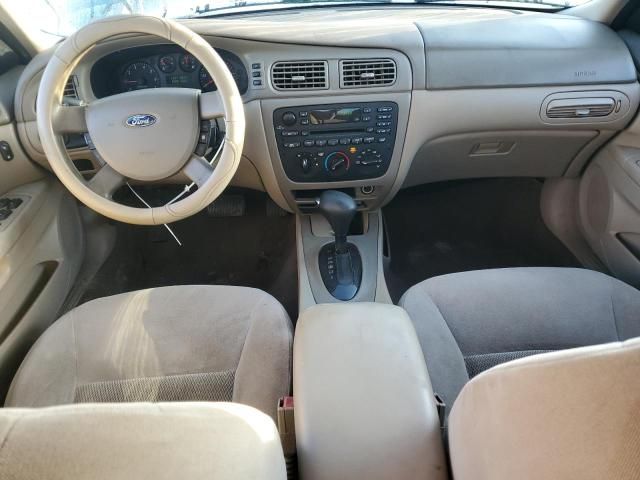 2005 Ford Taurus SE