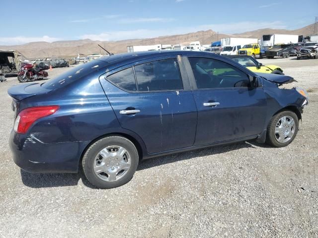 2013 Nissan Versa S