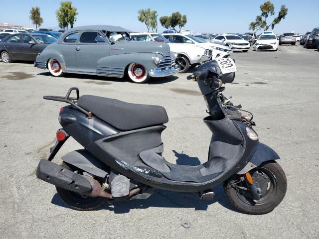 2015 Genuine Scooter Co. Buddy 170I