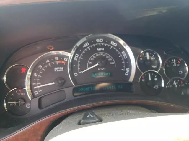 2005 Cadillac Escalade Luxury