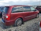 2015 Chrysler Town & Country Touring L