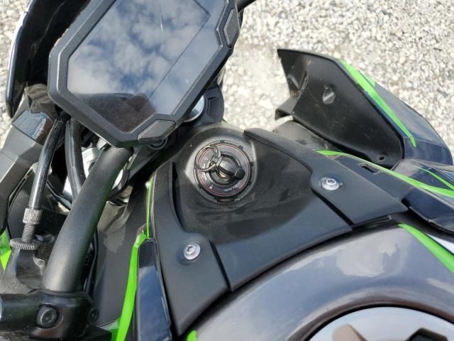 2020 Kawasaki ZR900 F