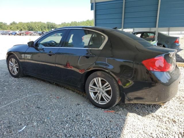 2015 Infiniti Q40