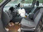 2005 Ford Escape XLS