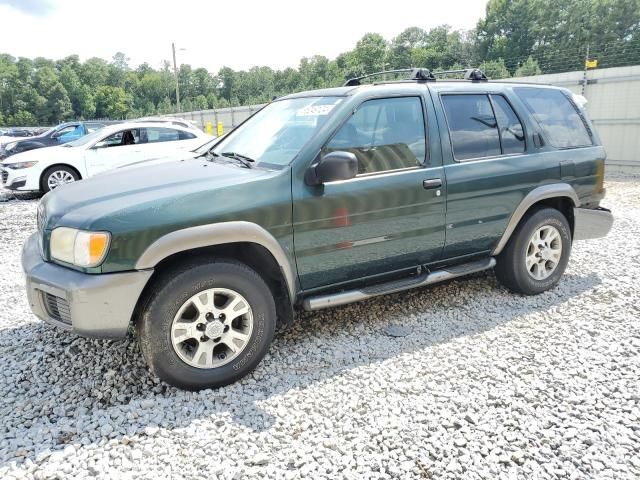 2000 Nissan Pathfinder LE