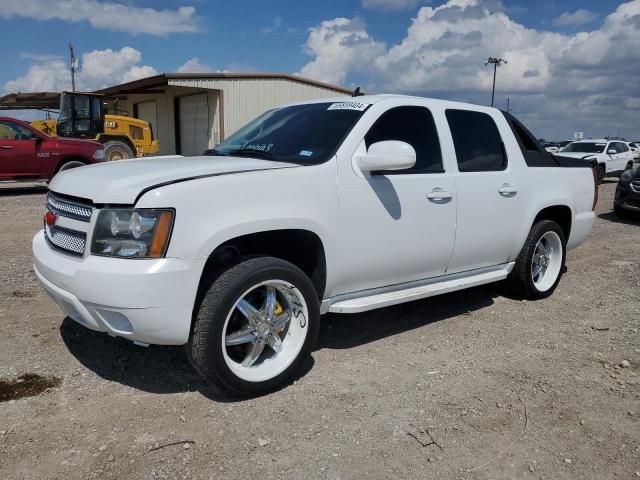 2012 Chevrolet Avalanche LS