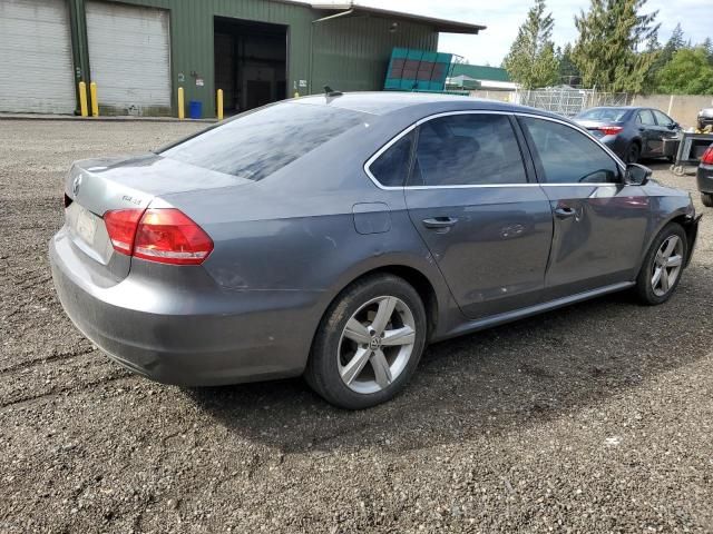 2013 Volkswagen Passat SE