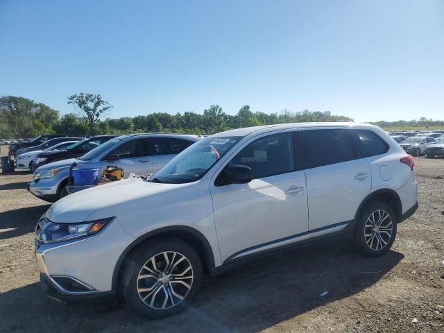 2017 Mitsubishi Outlander ES