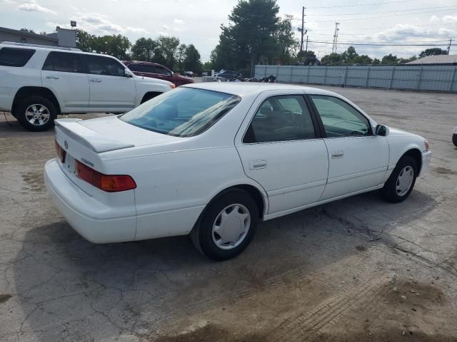 2000 Toyota Camry CE