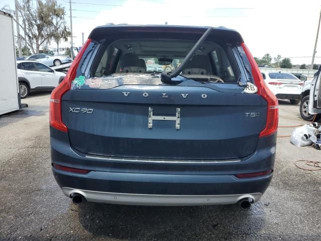 2019 Volvo XC90 T5 Momentum