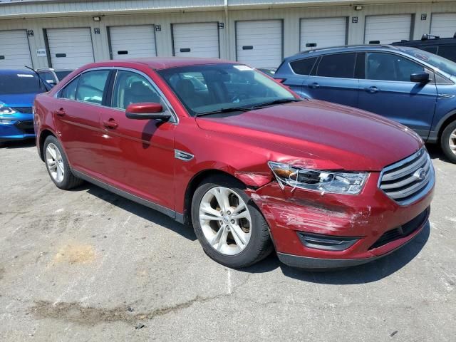 2015 Ford Taurus SEL