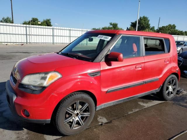 2010 KIA Soul +