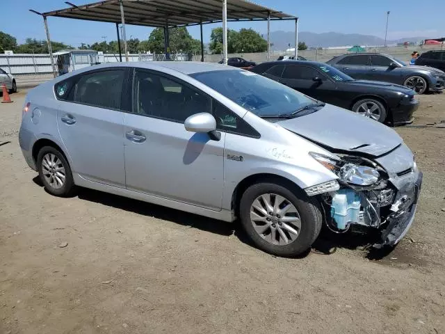 2015 Toyota Prius PLUG-IN