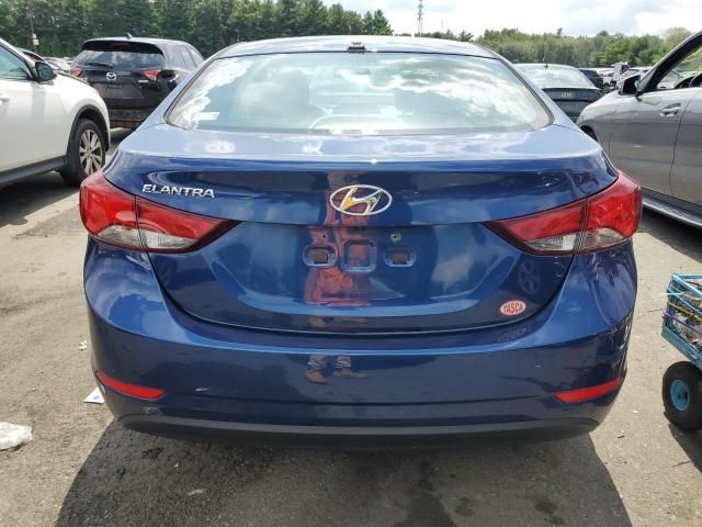 2016 Hyundai Elantra SE